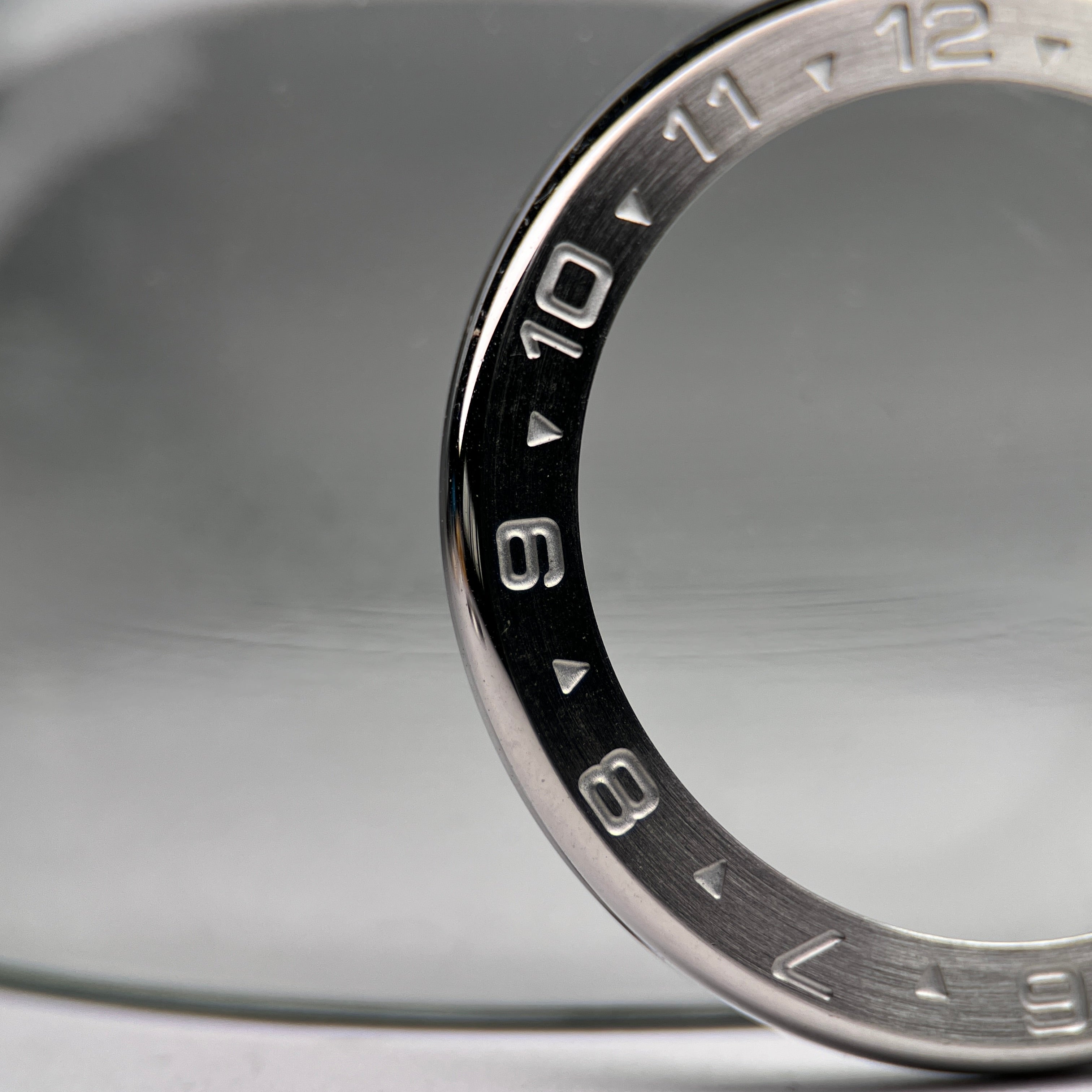 DualTime Bezel: Silver Brushed with Numerals