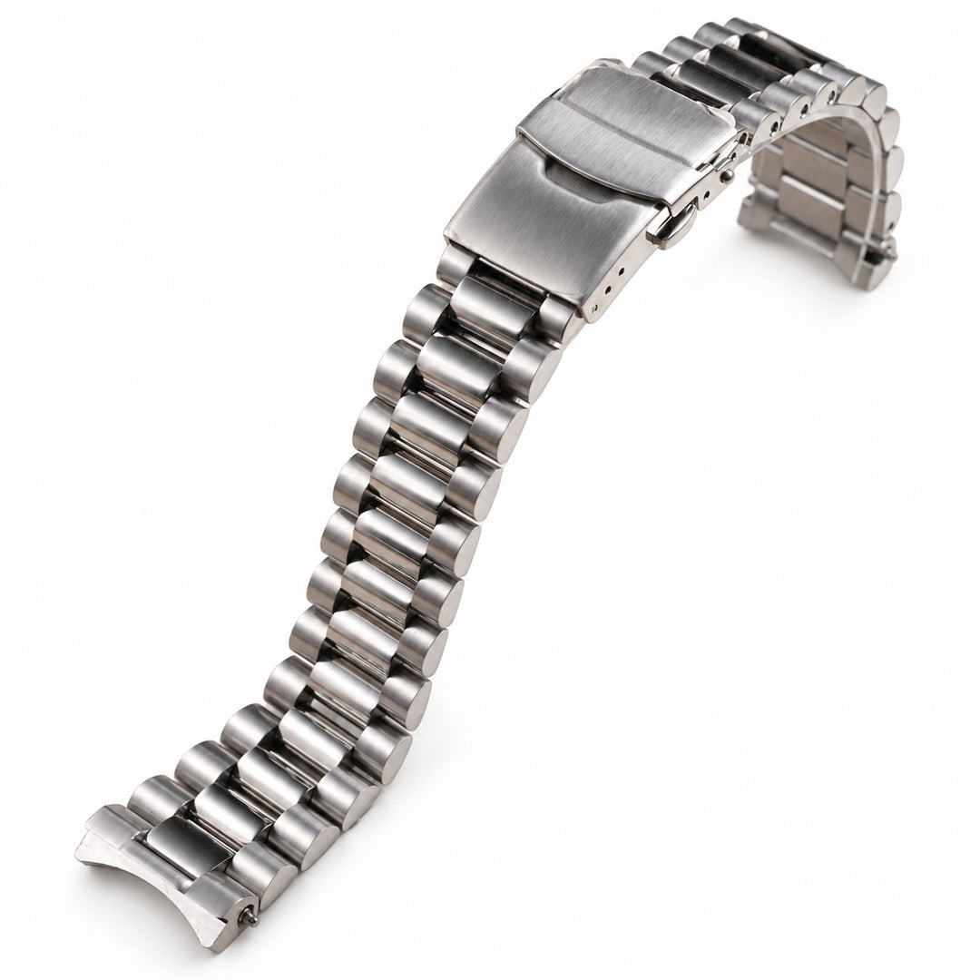 62MAS presidential brushed silver bracelet with female endlinks on a white background